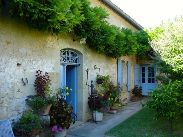 Bed and Breakfast La Petite Provence De Touron Pujols  Exterior foto