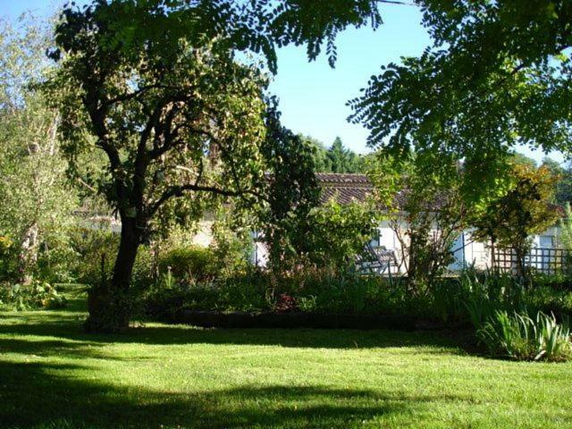 Bed and Breakfast La Petite Provence De Touron Pujols  Exterior foto